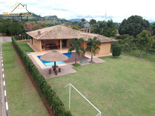 Venda em Cachoeira Abaixo - Piracaia