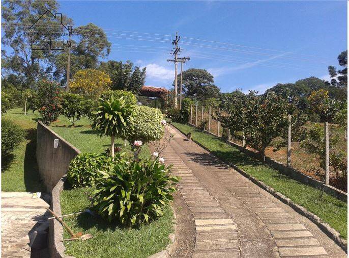 Chácara, 4 quartos, 9000 m² - Foto 1