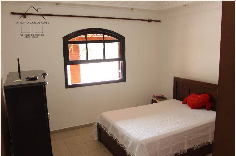 Chácara, 3 quartos, 1080 m² - Foto 12