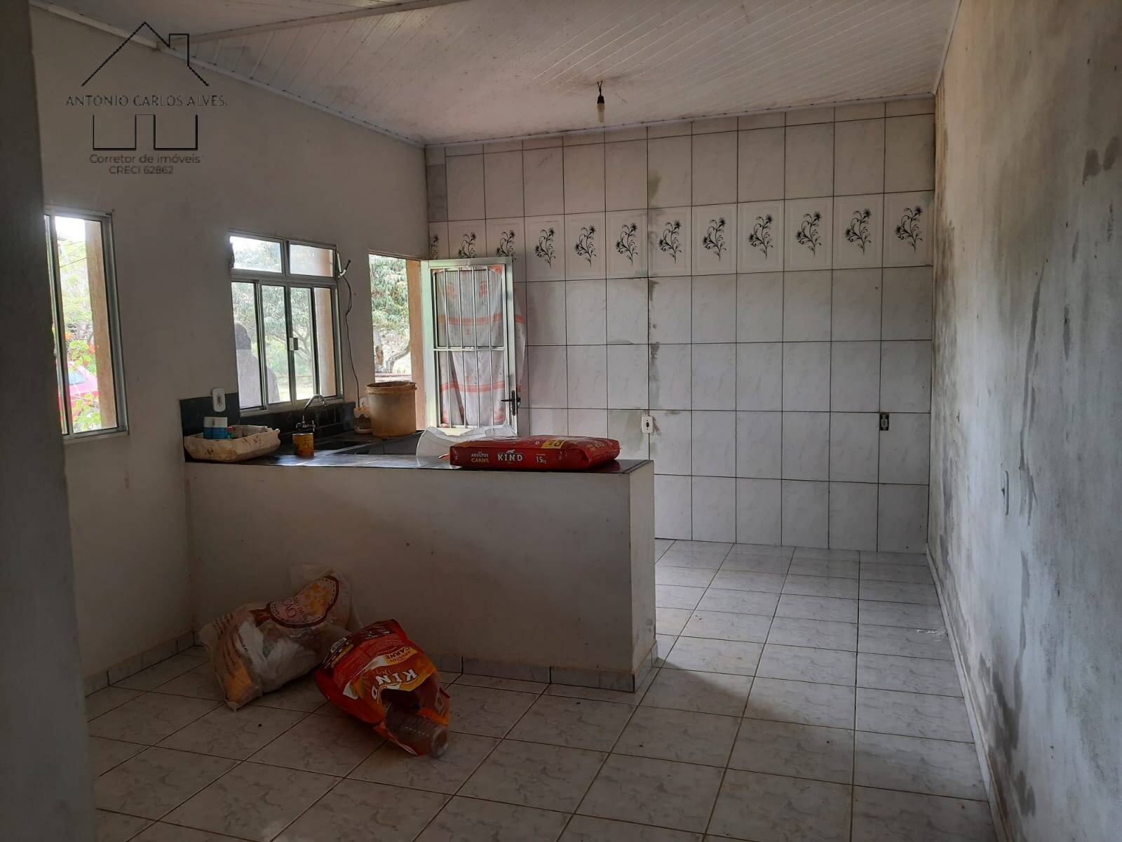 Sítio à venda com 3 quartos, 240m² - Foto 40