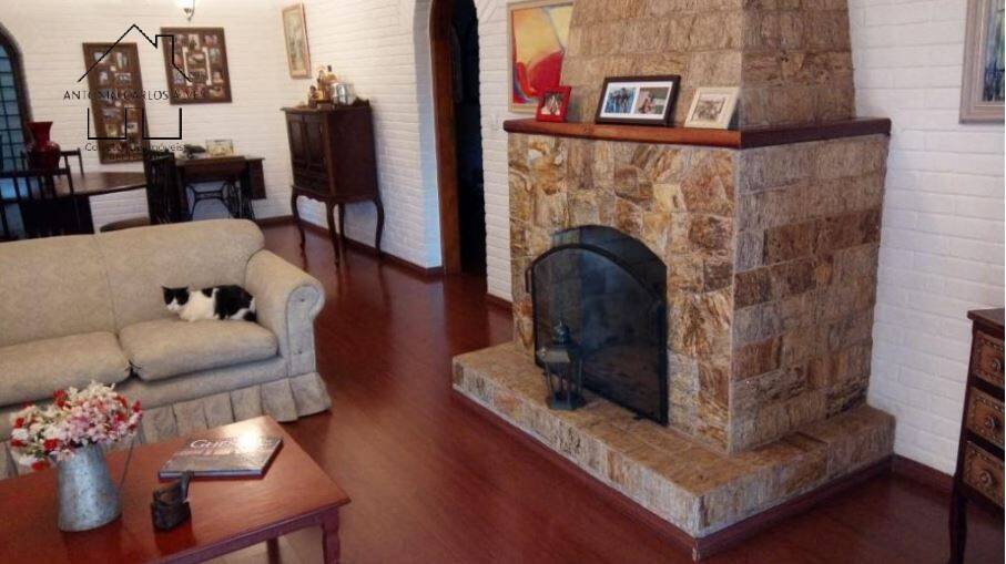 Chácara à venda com 4 quartos, 350m² - Foto 17