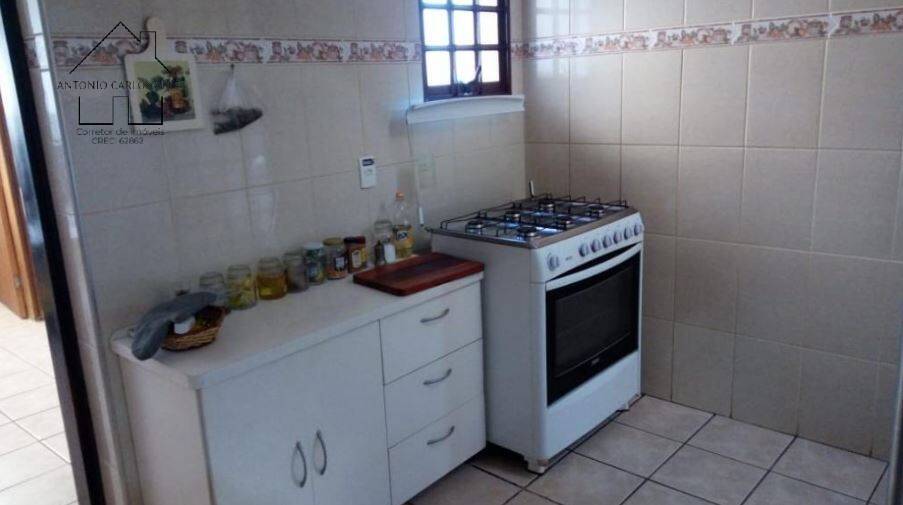 Chácara à venda com 4 quartos, 350m² - Foto 35
