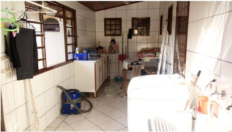 Chácara à venda com 4 quartos, 350m² - Foto 38