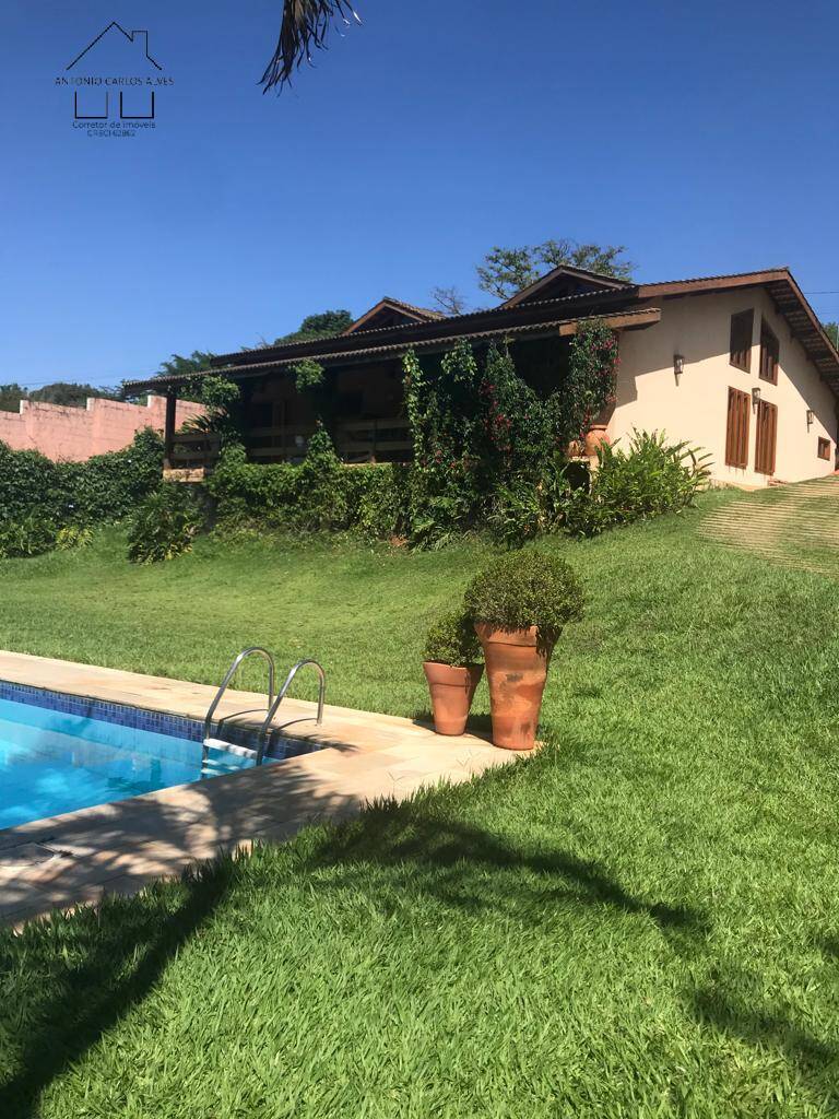 Sítio à venda com 7 quartos, 826m² - Foto 1