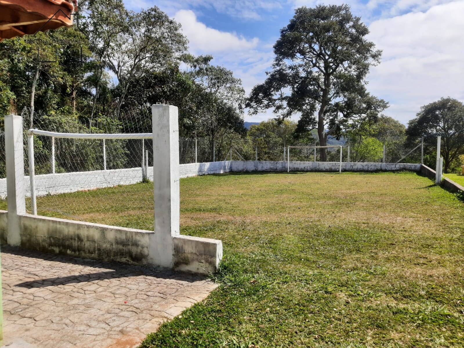 Chácara à venda com 4 quartos, 1000m² - Foto 8