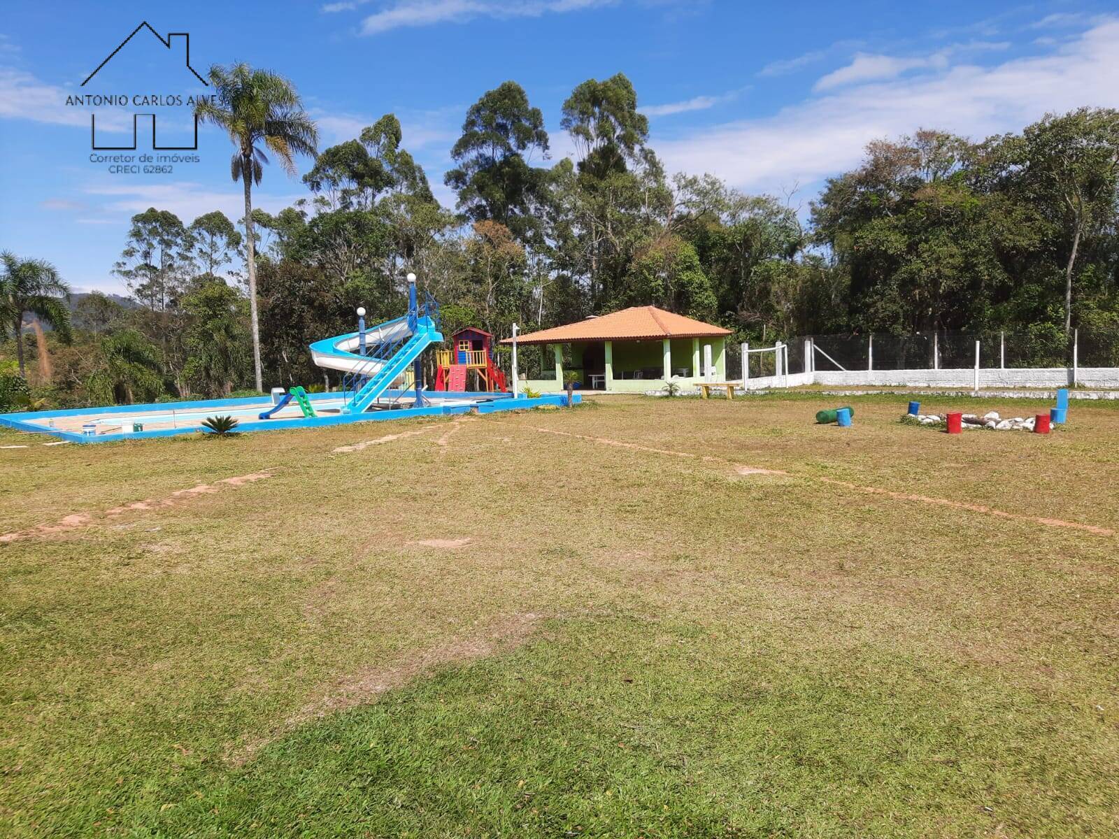 Chácara à venda com 4 quartos, 1000m² - Foto 23