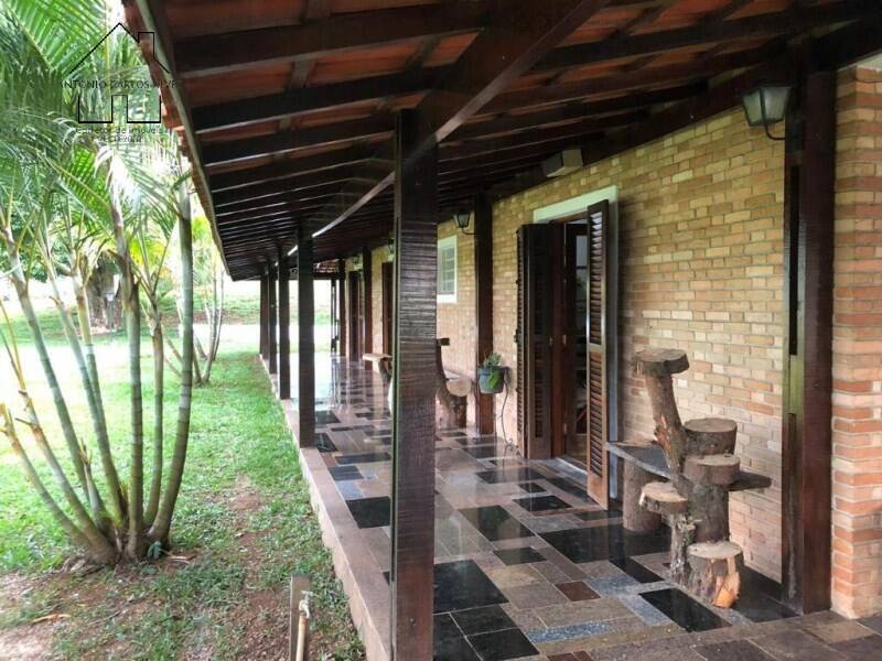 Sítio à venda com 13 quartos, 1000m² - Foto 21