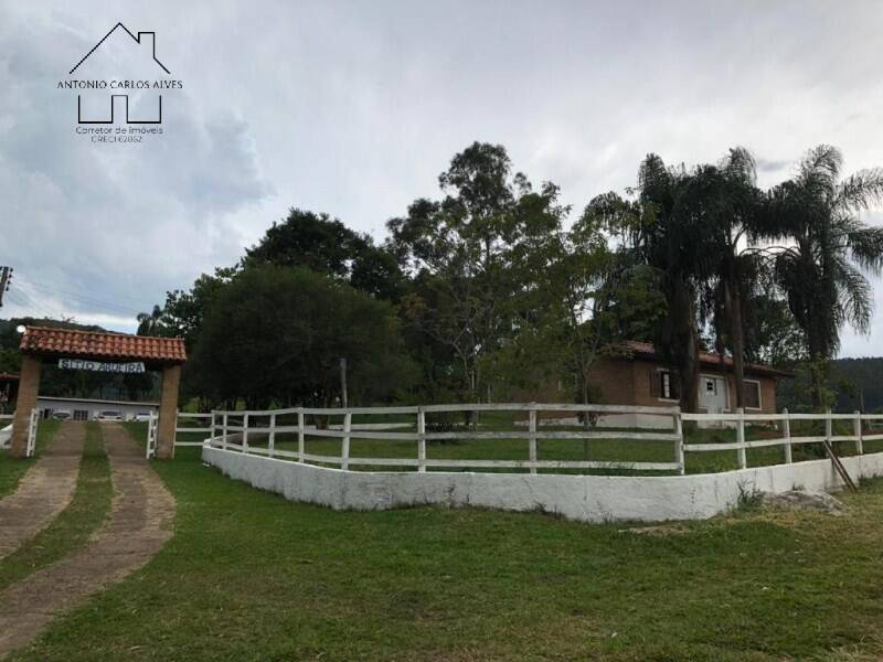Sítio à venda com 13 quartos, 1000m² - Foto 28