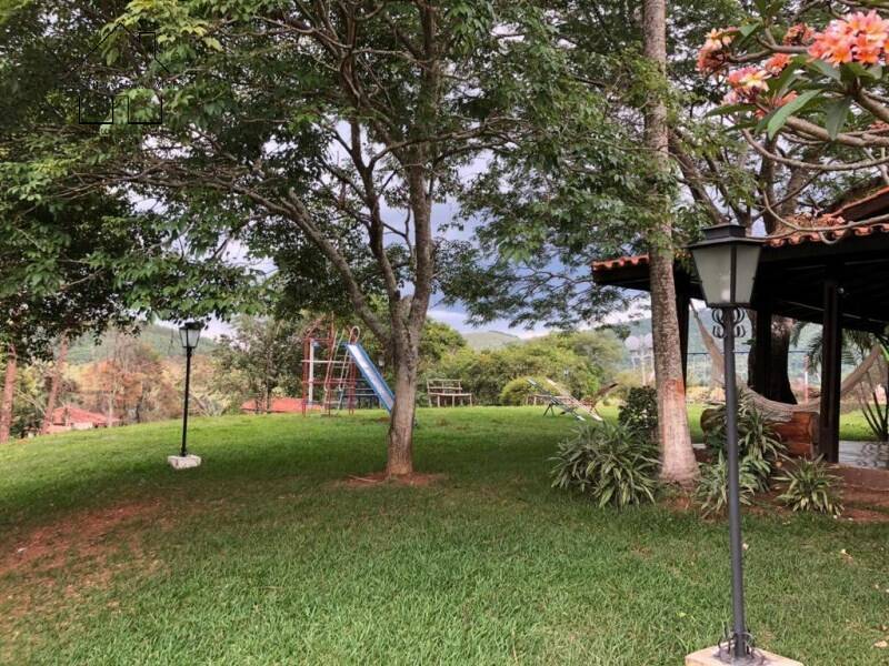 Sítio à venda com 13 quartos, 1000m² - Foto 37