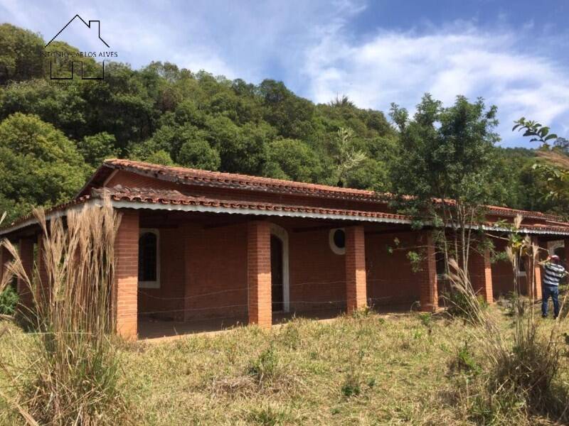 Sítio à venda com 3 quartos, 350m² - Foto 8