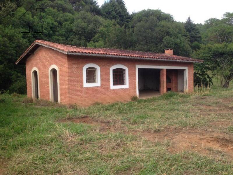 Sítio à venda com 3 quartos, 350m² - Foto 35