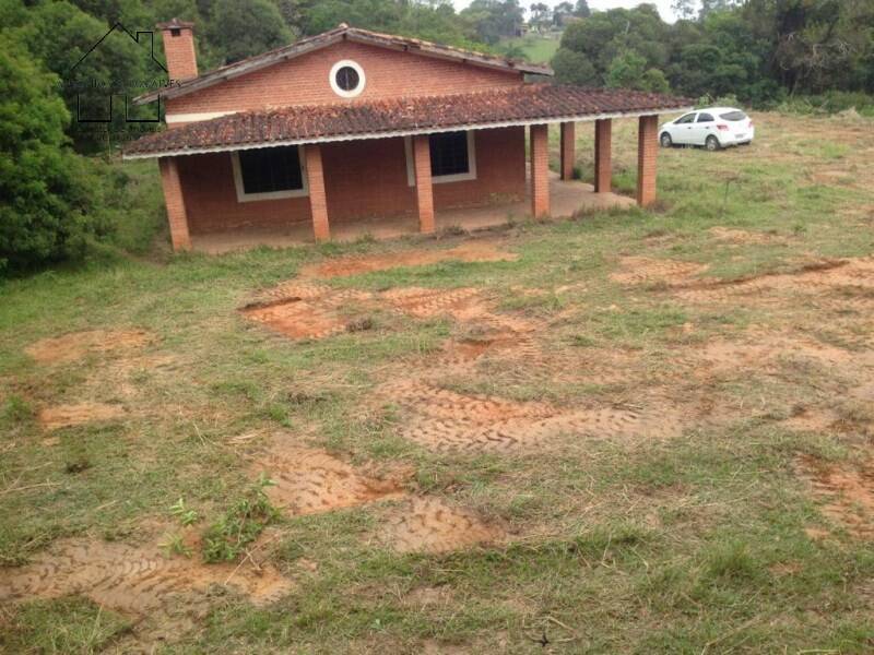 Sítio à venda com 3 quartos, 350m² - Foto 4