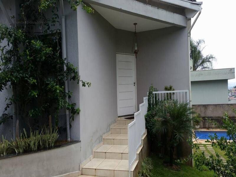 Casa, 6 quartos, 325 m² - Foto 2
