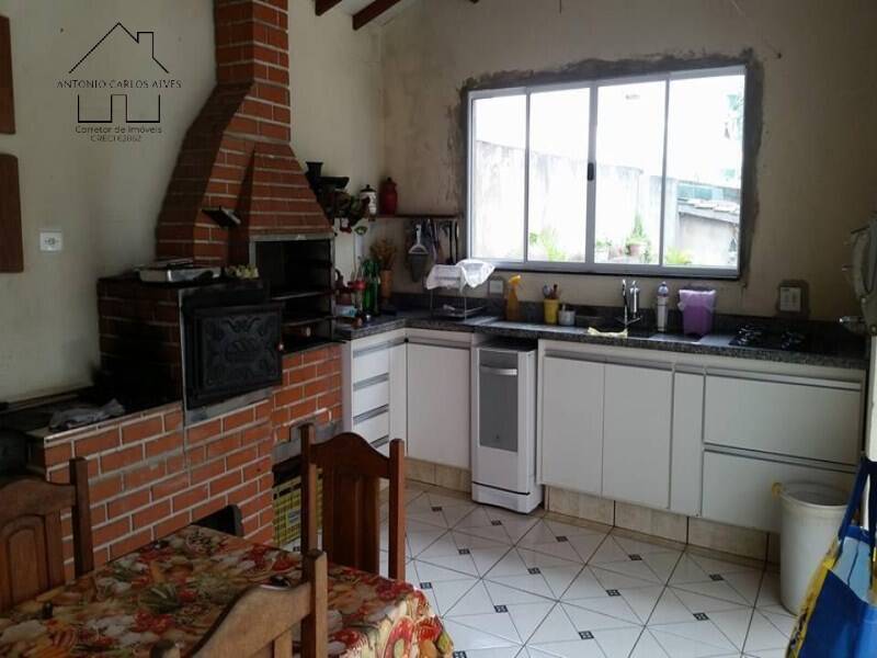 Casa, 6 quartos, 325 m² - Foto 19