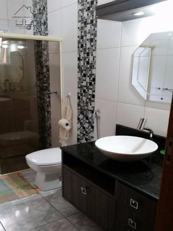 Casa, 6 quartos, 325 m² - Foto 38