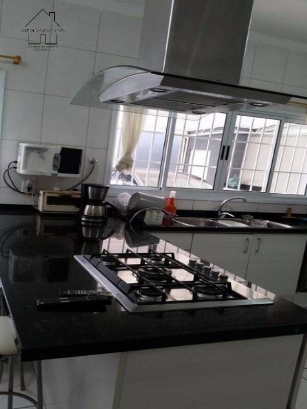 Casa, 6 quartos, 325 m² - Foto 59