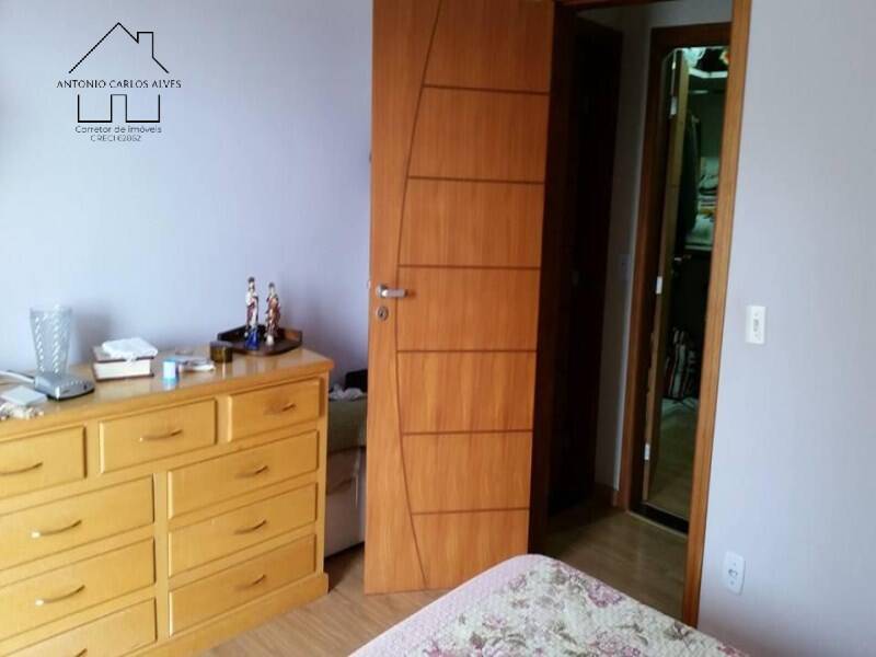Casa, 6 quartos, 325 m² - Foto 35