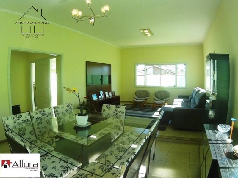 Casa, 3 quartos, 220 m² - Foto 9