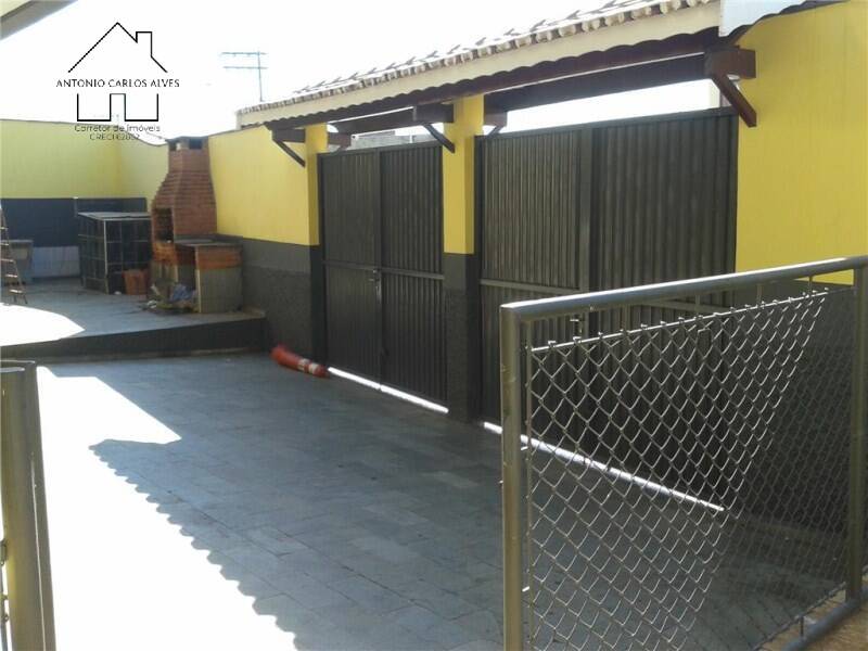 Sobrado, 6 quartos, 320 m² - Foto 3