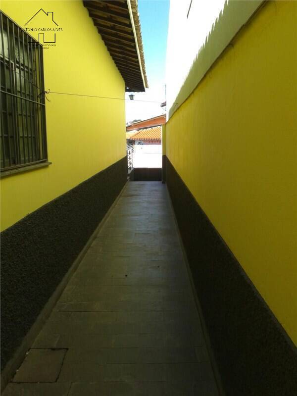 Sobrado, 6 quartos, 320 m² - Foto 9