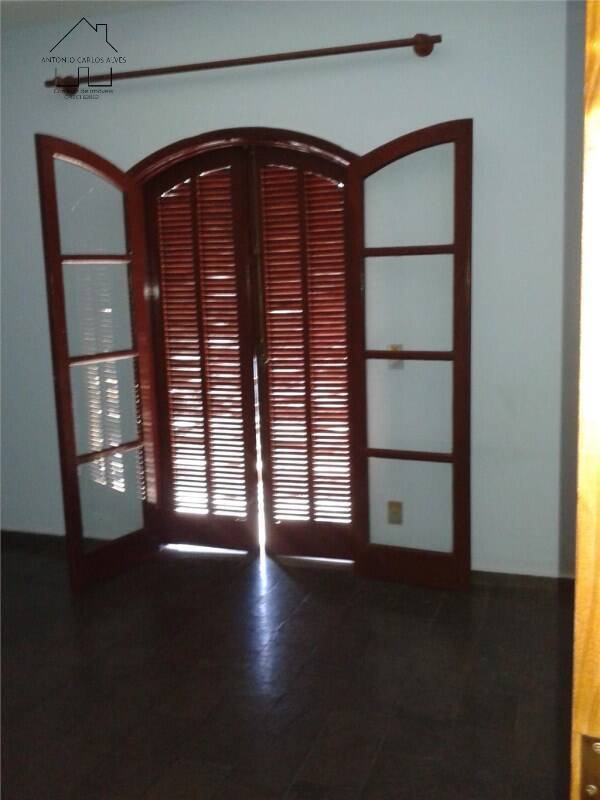 Sobrado, 6 quartos, 320 m² - Foto 19