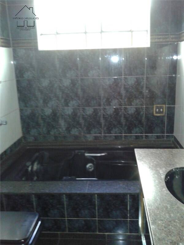 Sobrado, 6 quartos, 320 m² - Foto 27