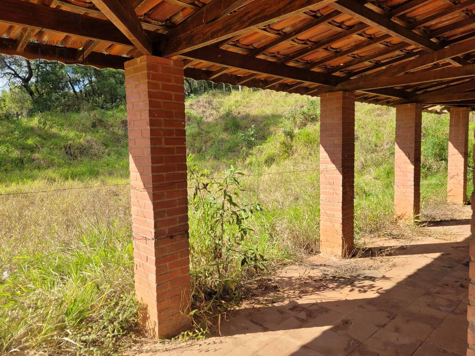 Sítio à venda com 3 quartos, 350m² - Foto 14