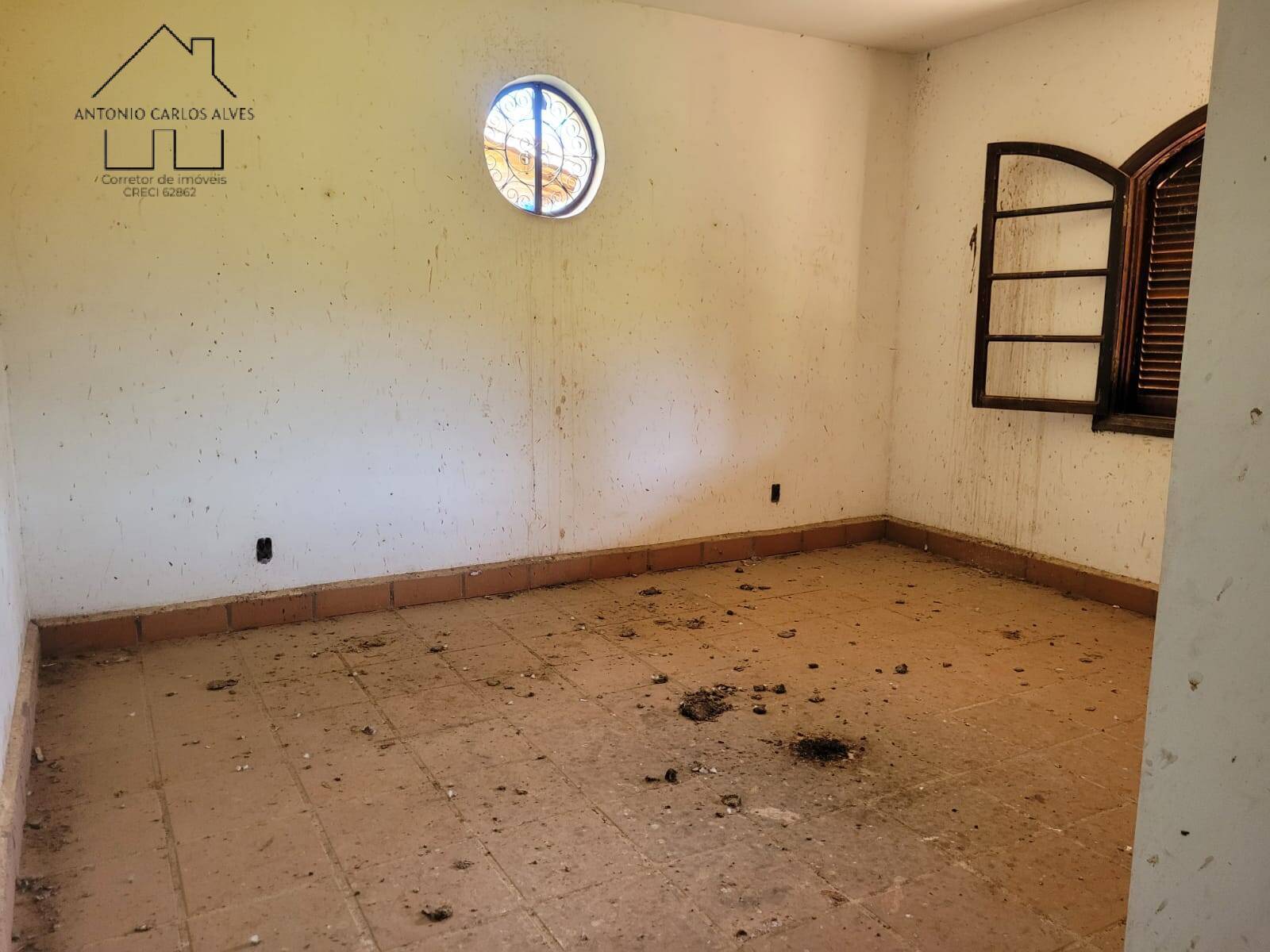Sítio à venda com 3 quartos, 350m² - Foto 27