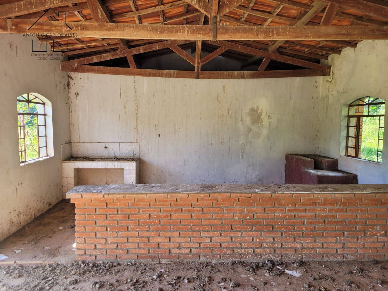 Sítio à venda com 3 quartos, 350m² - Foto 39