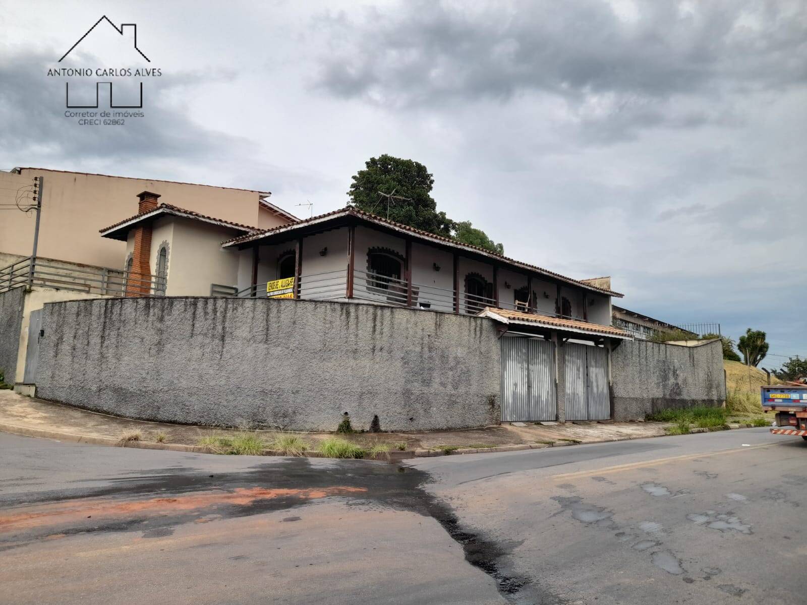 Sobrado, 6 quartos, 320 m² - Foto 33