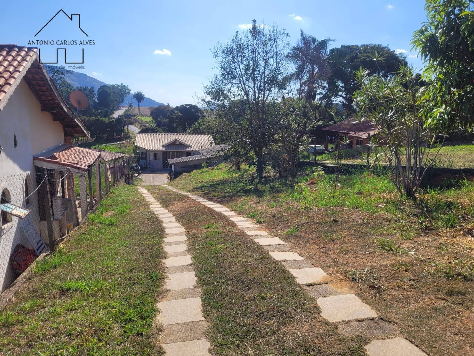 Chácara à venda com 2 quartos, 120m² - Foto 4