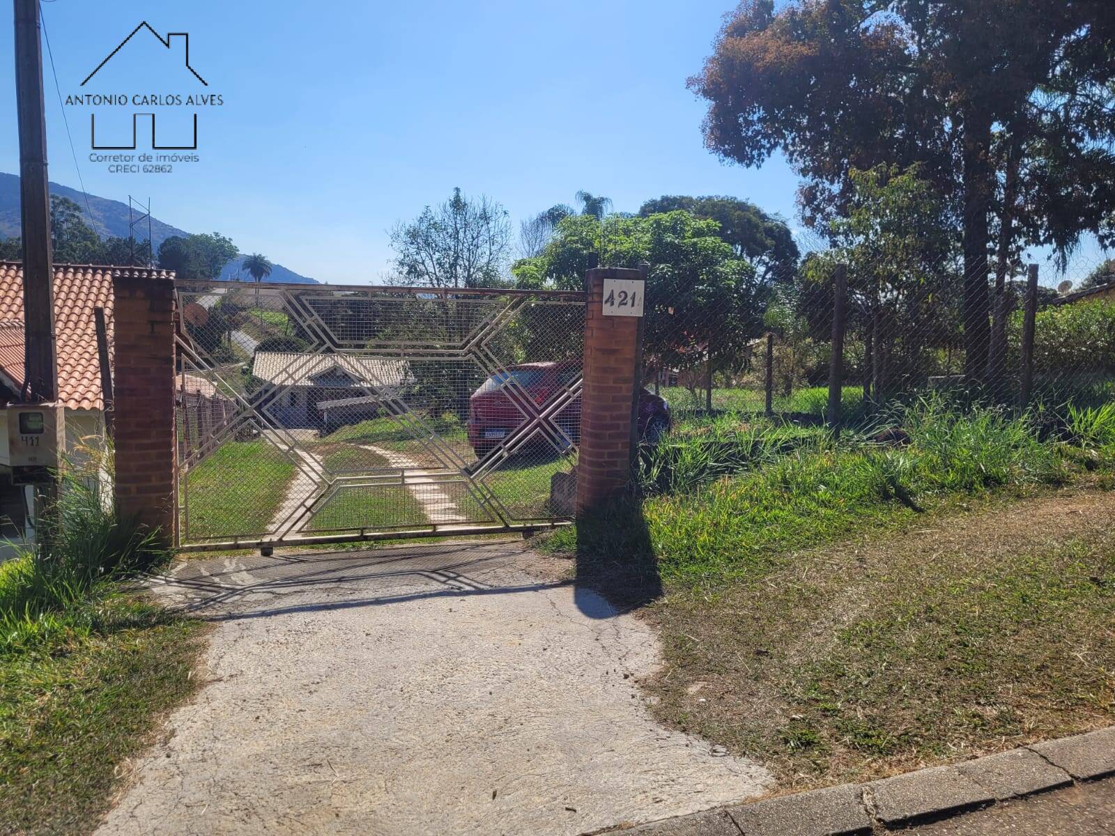 Chácara à venda com 2 quartos, 120m² - Foto 1