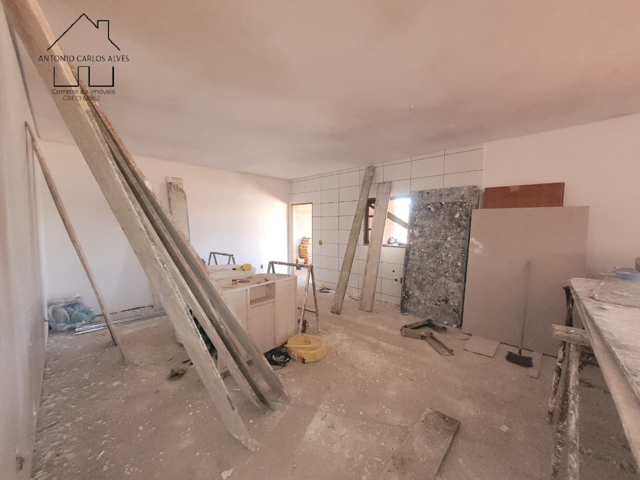 Chácara, 3 quartos, 950 m² - Foto 3