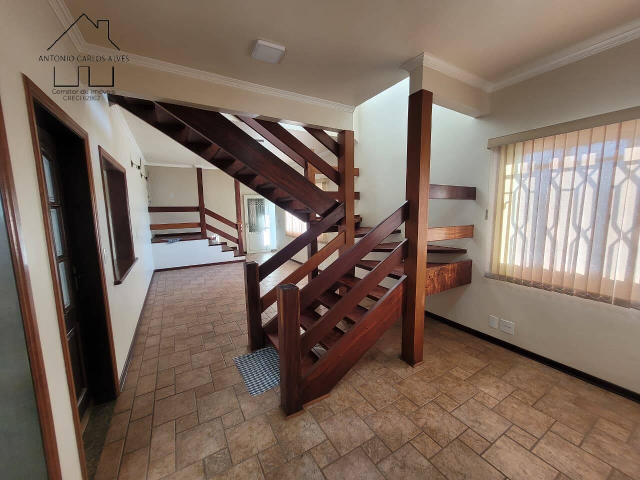 Casa, 3 quartos, 250 m² - Foto 11