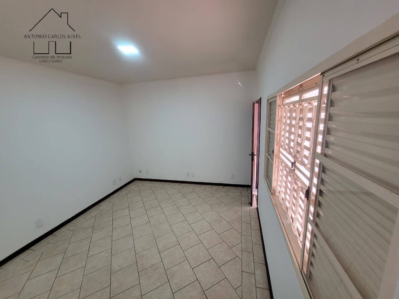 Casa, 3 quartos, 250 m² - Foto 31