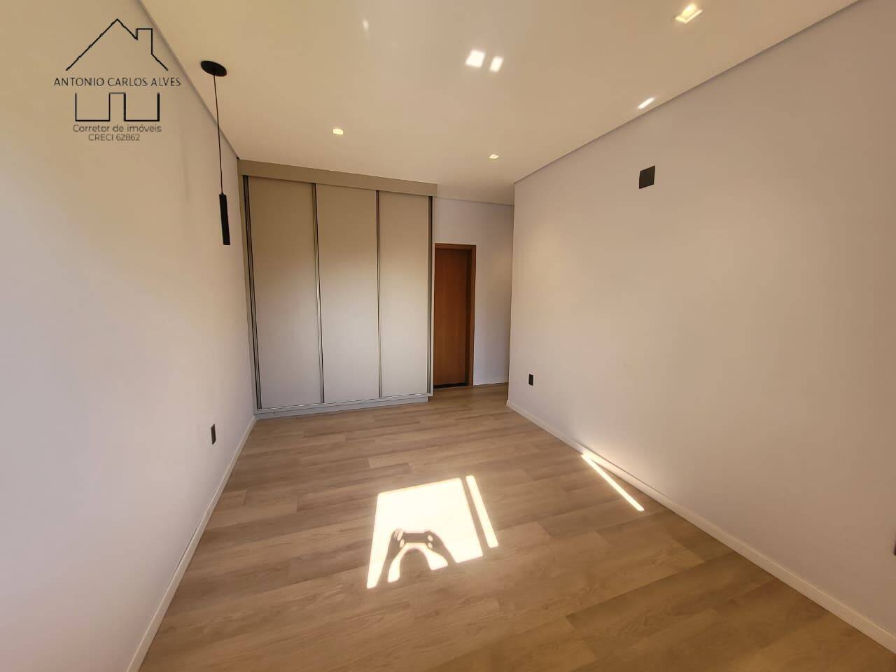 Casa, 3 quartos, 195 m² - Foto 28