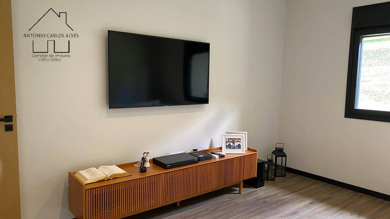 Sítio, 4 quartos, 2668 m² - Foto 25
