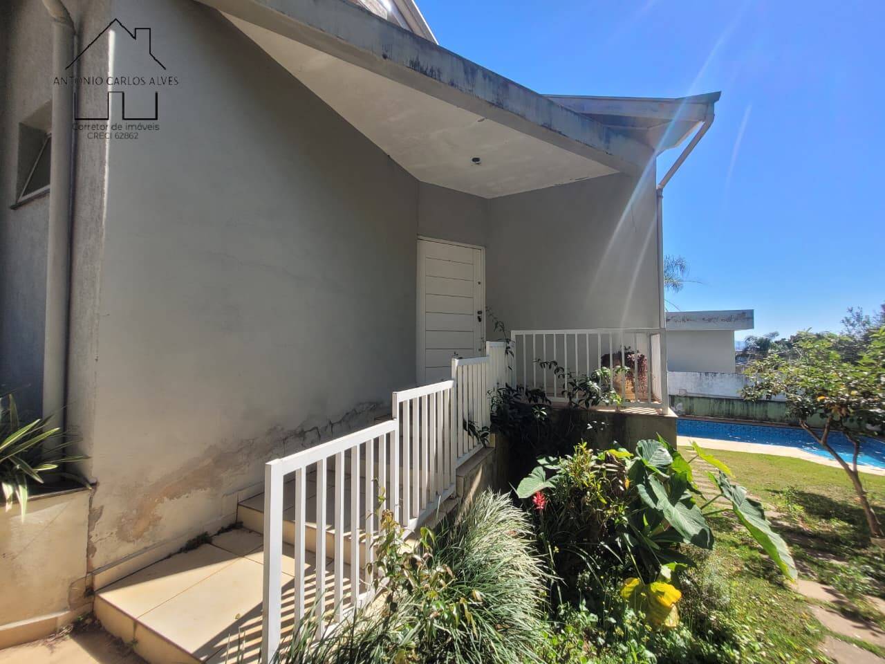 Casa, 6 quartos, 325 m² - Foto 4