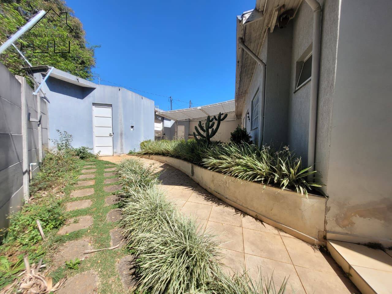 Casa, 6 quartos, 325 m² - Foto 6