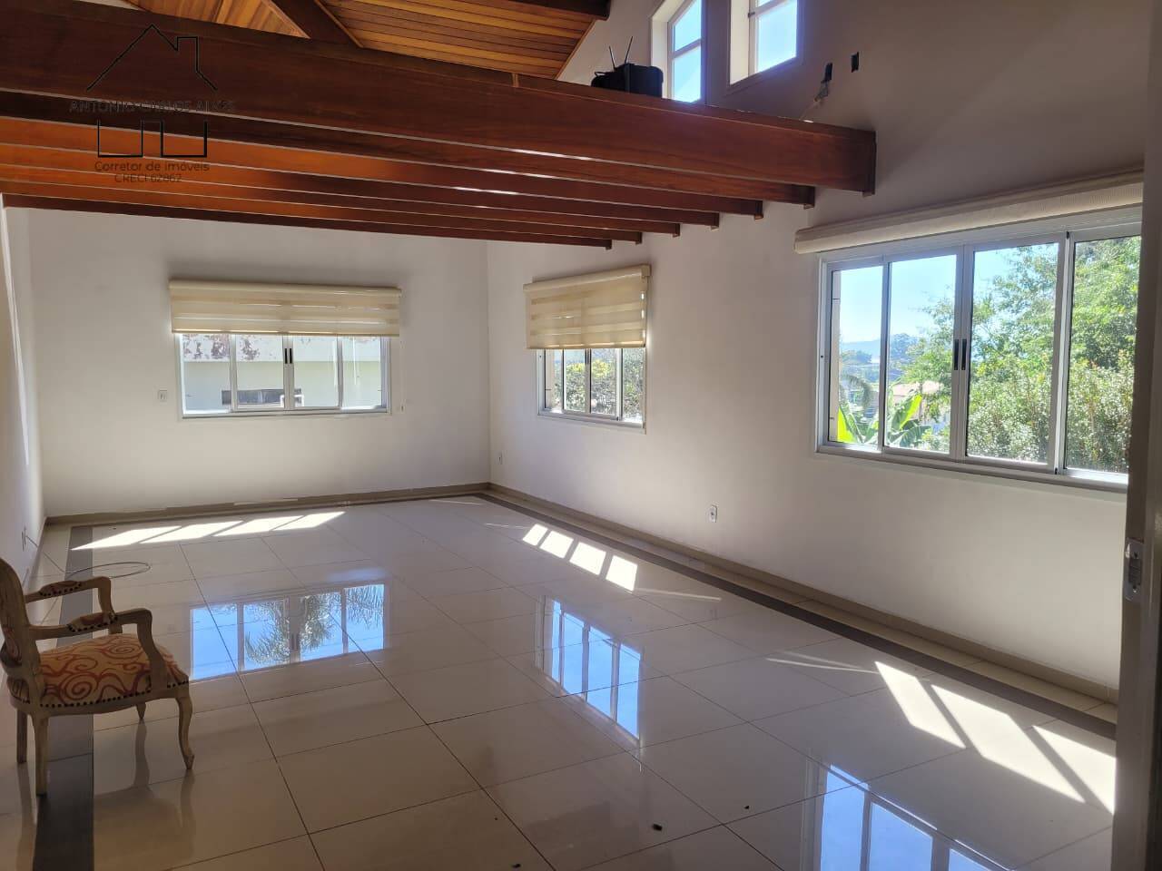 Casa, 6 quartos, 325 m² - Foto 14