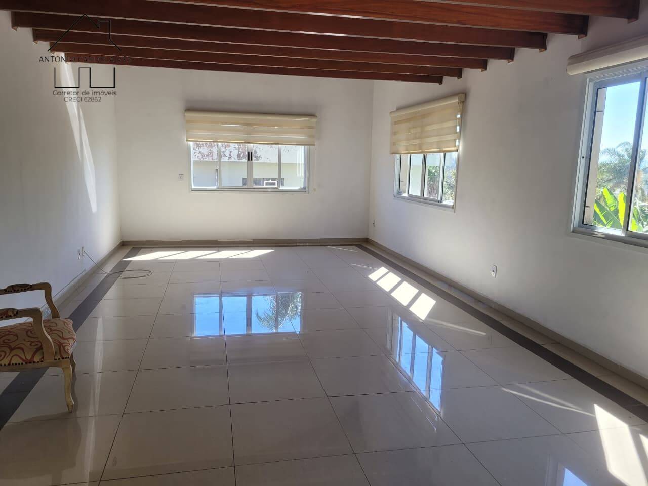 Casa, 6 quartos, 325 m² - Foto 11