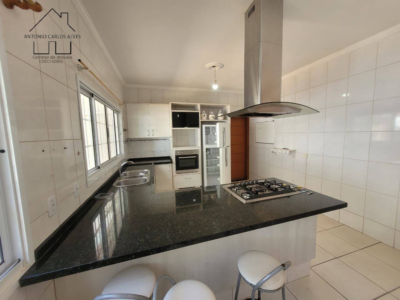 Casa, 6 quartos, 325 m² - Foto 23