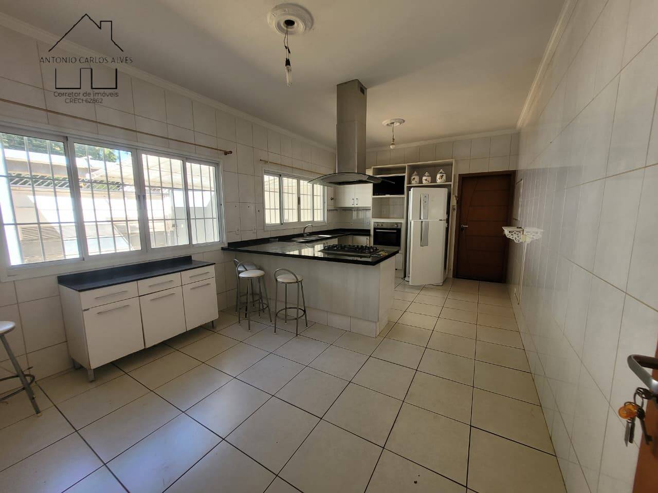 Casa, 6 quartos, 325 m² - Foto 22