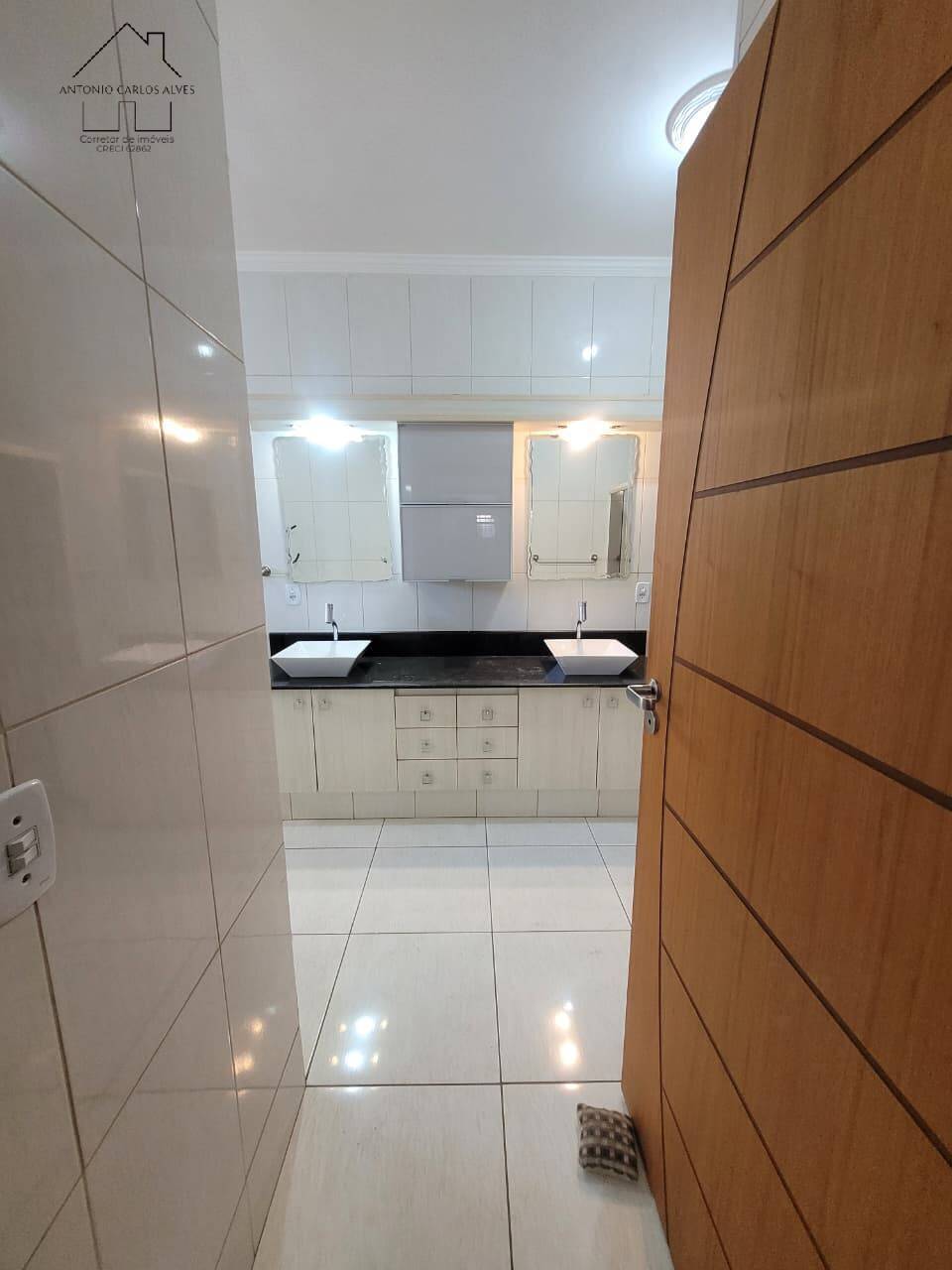 Casa, 6 quartos, 325 m² - Foto 45